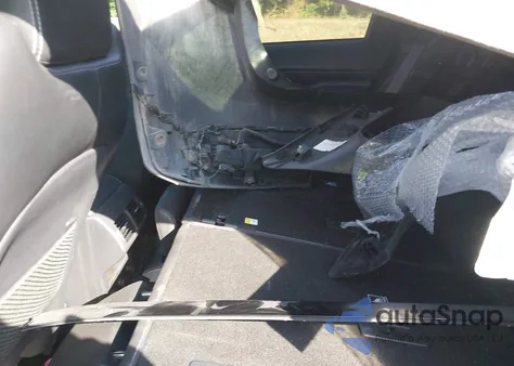 2019 Jaguar F-Pace S из США, поврежденный, VIN SADCM2FV1KA616002